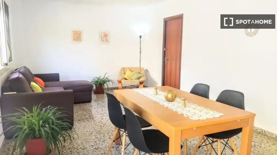 Sala d'estar de Pis de lloguer en Paterna amb Aire condicionat, Calefacció i Moblat