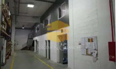 Fabrikhallen zur Miete in Chiva