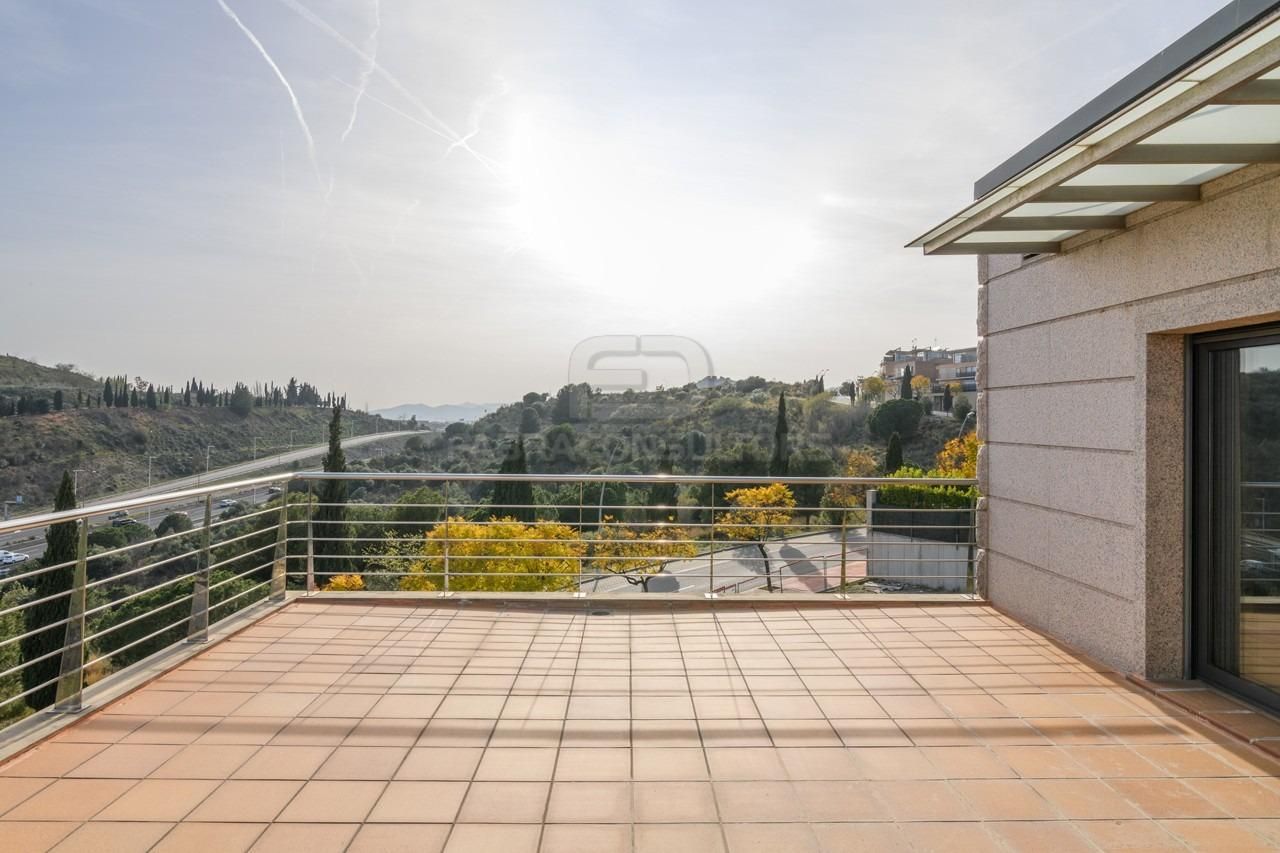 Terrace of Single-family semi-detached for sale in Tiana  with Air Conditioner, Terrace and Swimming Pool