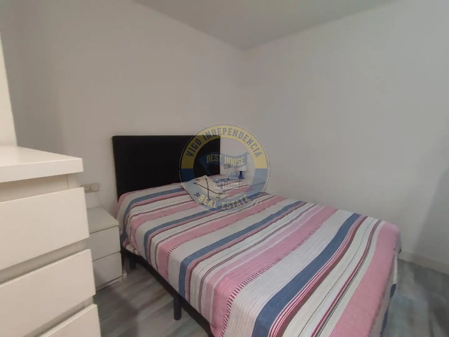 Bedroom of Apartments for sale in Vigo   with Heating and Storage room