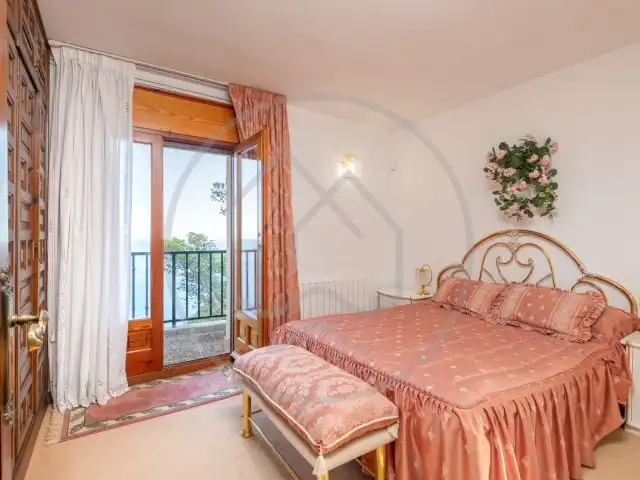 Schlafzimmer von Haus oder Chalet zum Verkauf in Palafrugell mit Klimaanlage, Heizung und Privatgarten