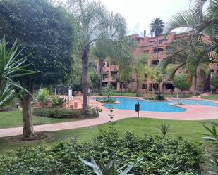 Jardí de Planta baixa en venda en Marbella amb Aire condicionat, Terrassa i Traster