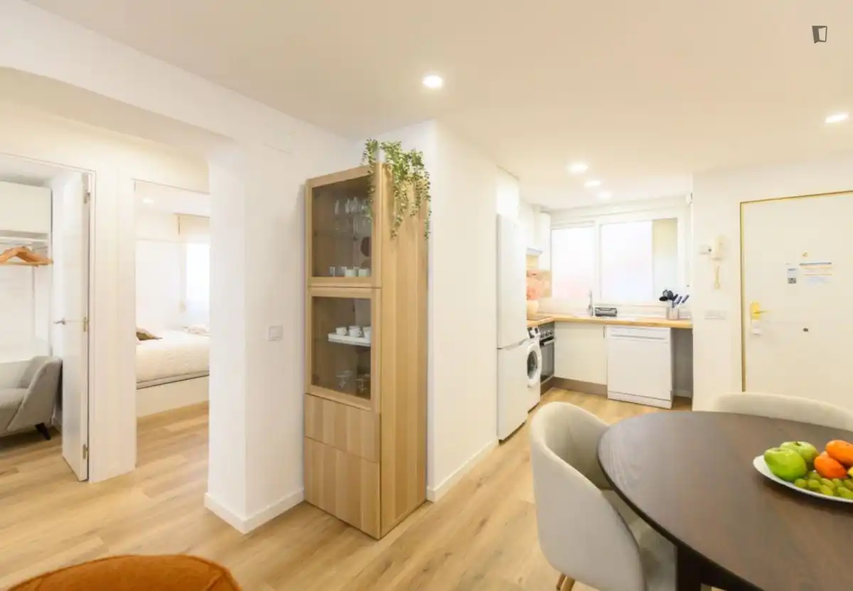 Cocina de Apartamento de alquiler en Madrid con Aire acondicionado, Calefacción y Amueblado