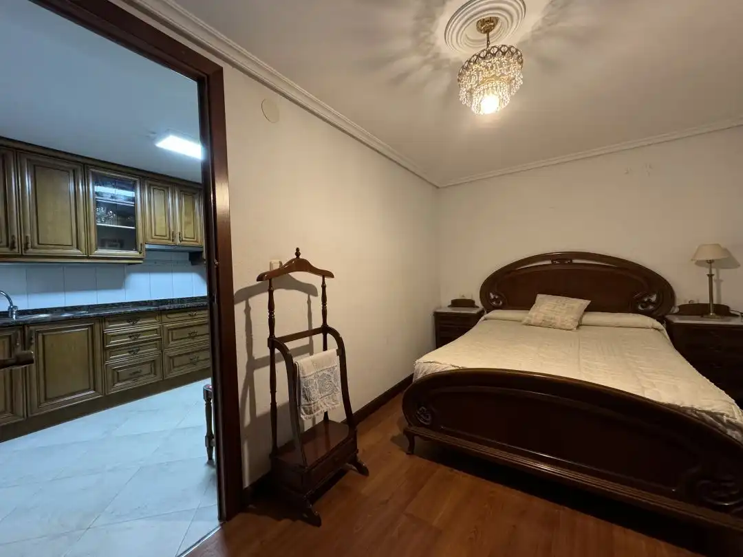 Habitación de Piso en venta en Bergara con Calefacción, Jardín privado y Amueblado