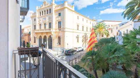 Piso de 119 m2 con vistas y terraza en alquiler en Centre, Sitges