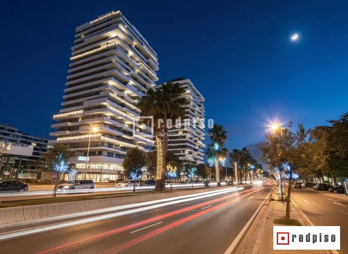 Vista exterior de Local en venda en Málaga