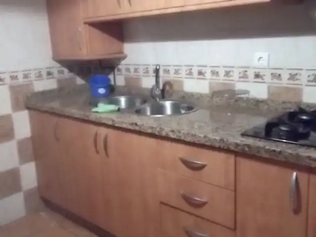 Cuina de Casa adosada en venda en Jérez del Marquesado amb Terrassa, Moblat i Rentadora