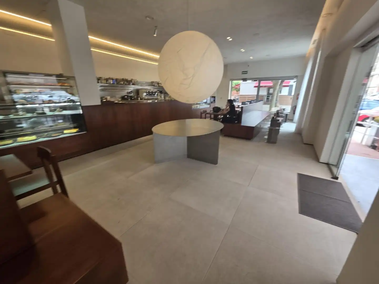 Commercial properties for rent in Montequinto  with Air Conditioner and Furnished