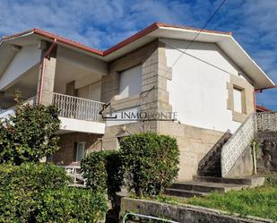 Vista exterior de Casa o xalet en venda en Pontevedra Capital  amb Terrassa