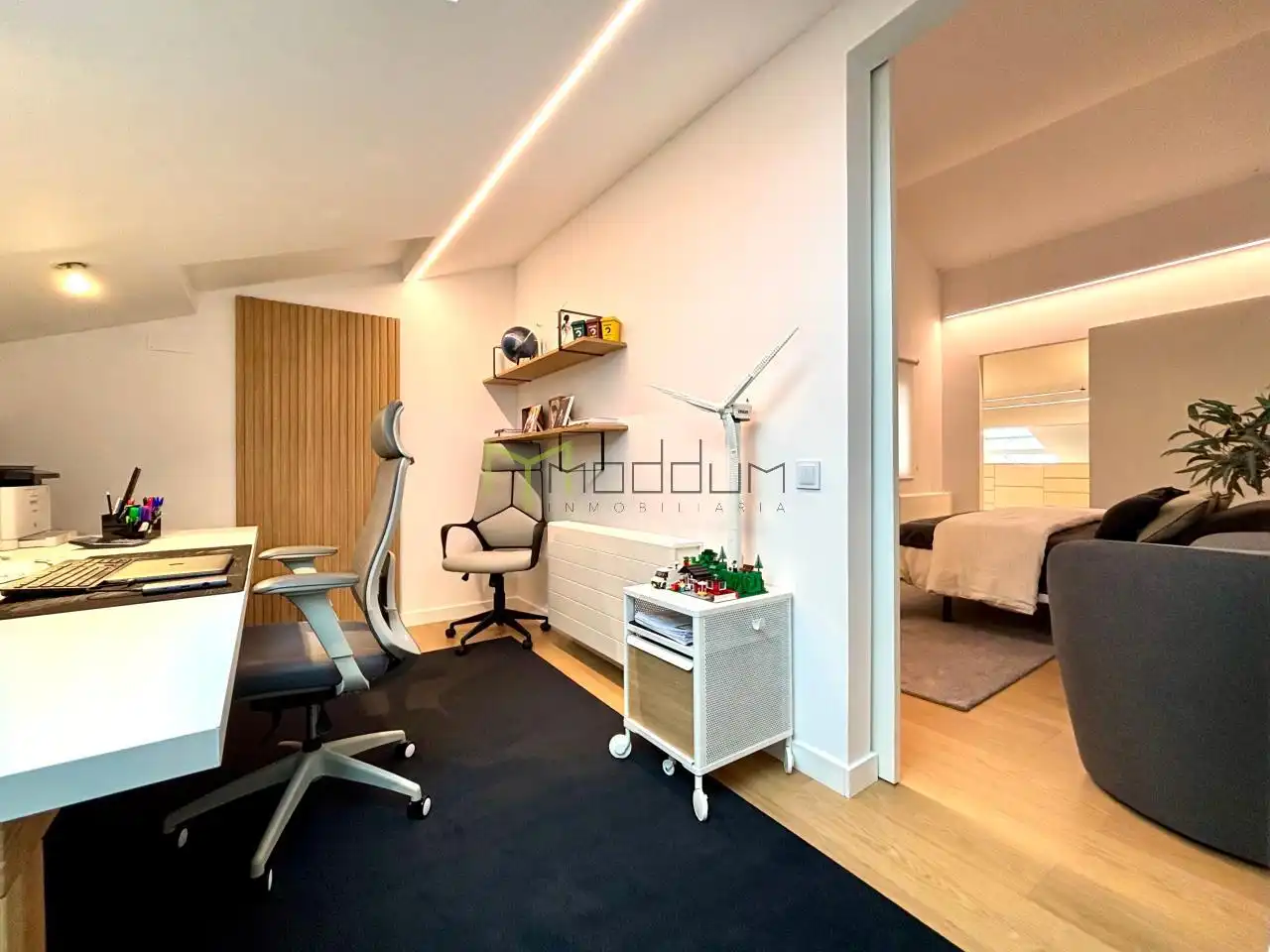 Maisonette zum Verkauf in Santiago de Compostela  mit Heizung, Abstellraum und Möbliert