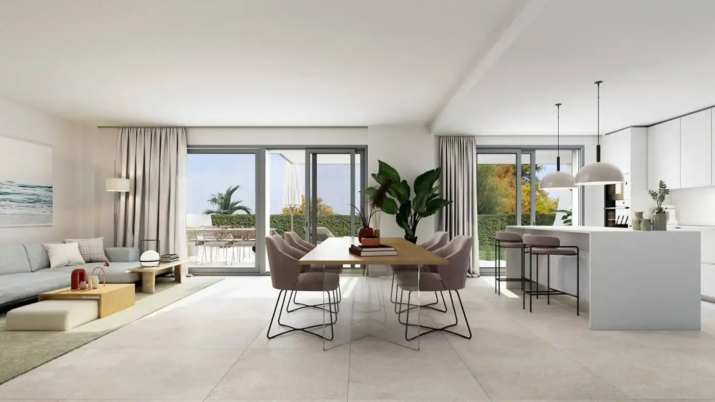 Chalet con jardín en venta en El Faro de Calaburra - Chaparral, imagen 3
