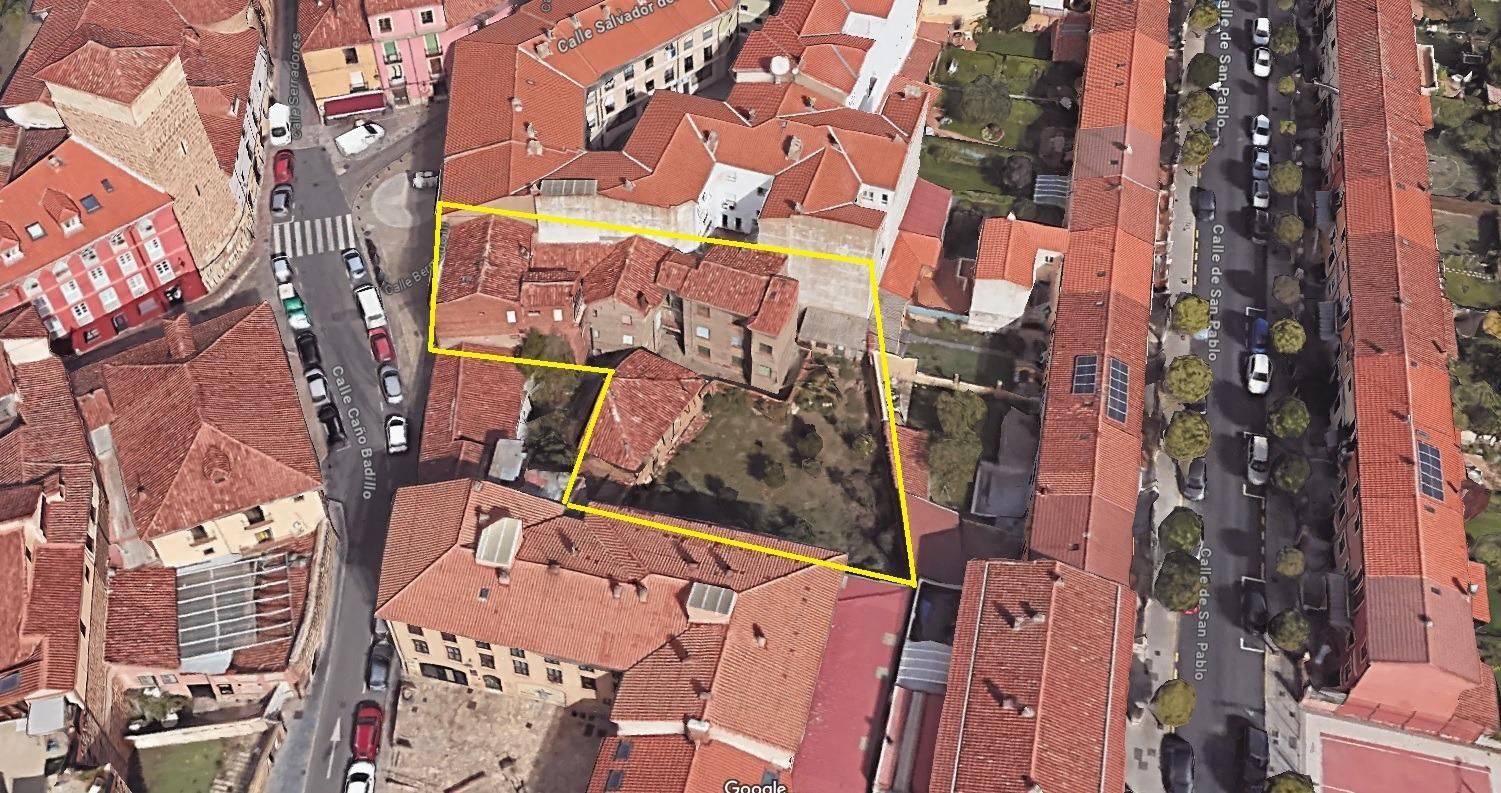 Residencial en venda a Calle CAÑO BADILLO, El Ejido - Santa Ana