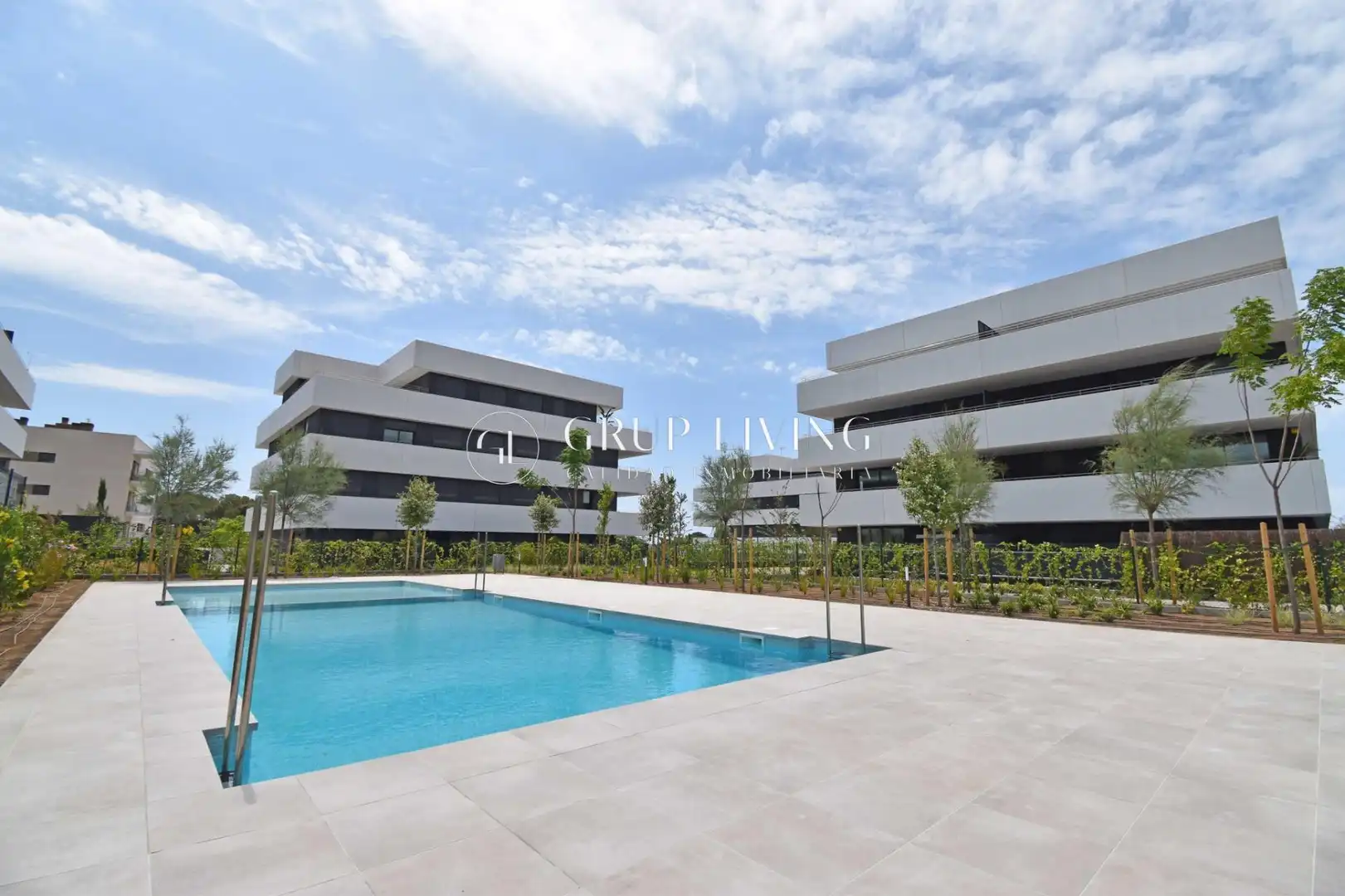 Außenansicht von Wohnung zur Miete in Sitges mit Heizung, Privatgarten und Parkett