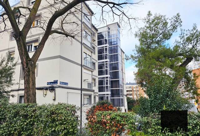 Piso en Venta en Calle de Ramón Gómez de la Serna en Peñagrande