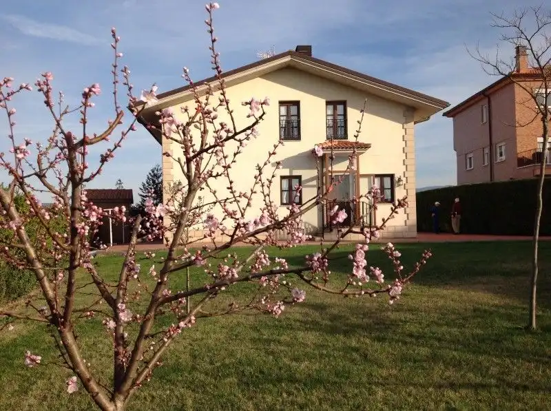 Vista exterior de Casa o chalet en venta en Nájera con Jardín privado, Terraza y Trastero