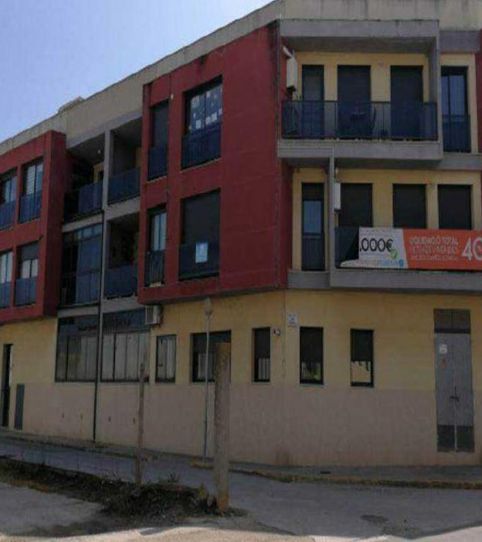 Foto 2 de Pis en venda a Carrer Prat de la Riba, Linyola, Lleida