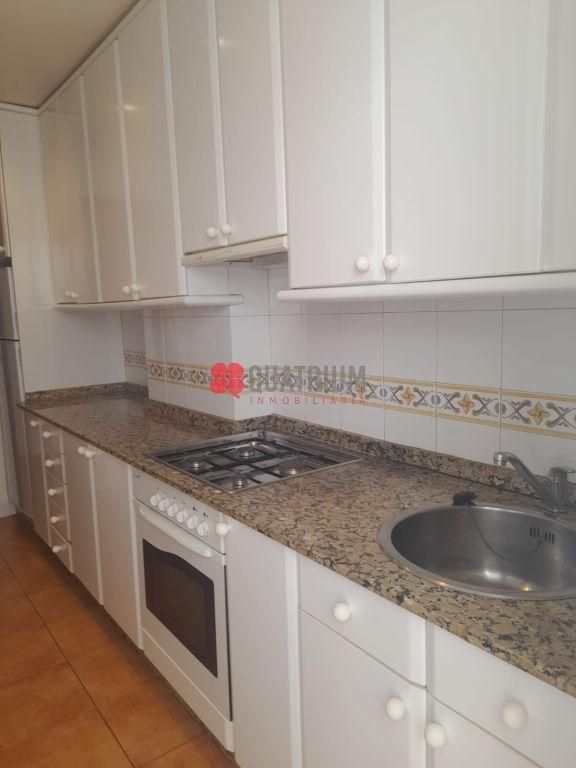 Piso en venta en Hórreo, Ensanche - Sar