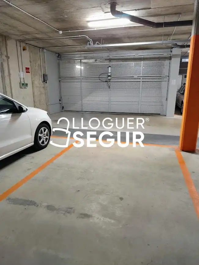 Parking of Flat for rent in Viladecans  with Air Conditioner, Terrace and Swimming Pool