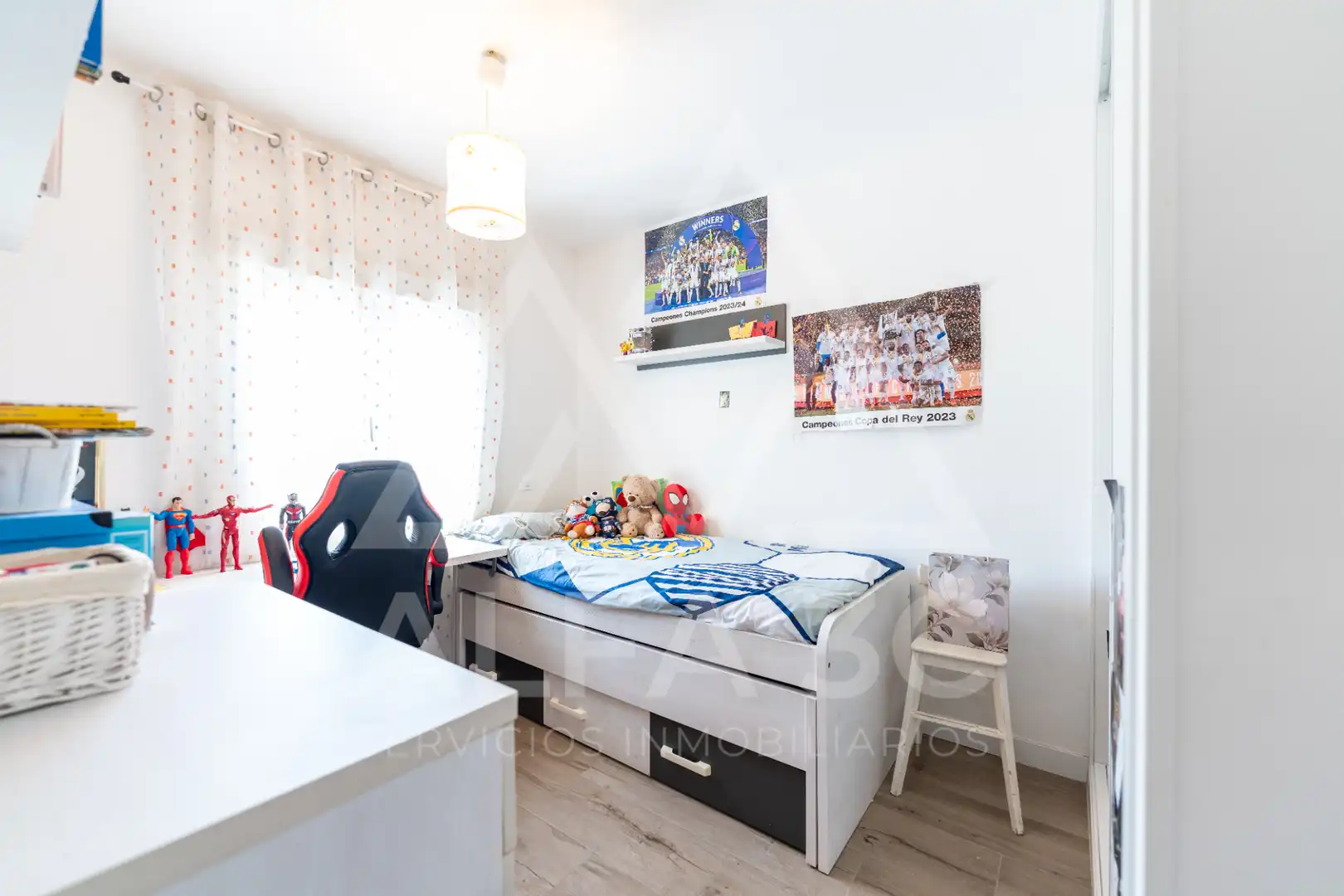 Dormitori de Casa adosada en venda en Pedrezuela amb Jardí privat, Terrassa i Traster