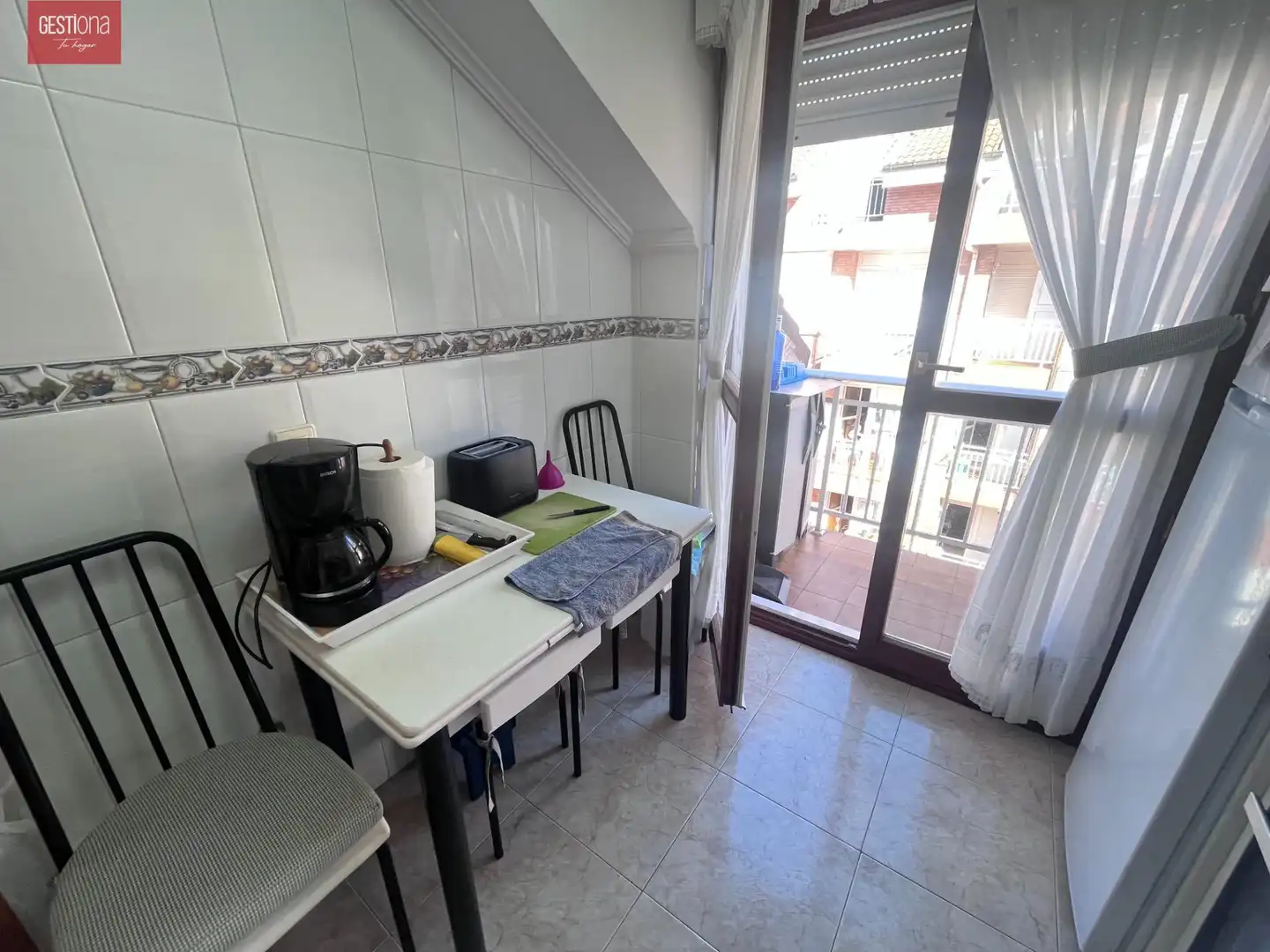 Terrasse von Dachboden zum Verkauf in Noja mit Heizung, Terrasse und Möbliert