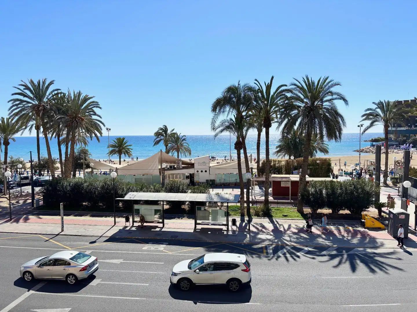 Vista exterior de Pis en venda en Alicante / Alacant amb Aire condicionat, Parquet i Traster