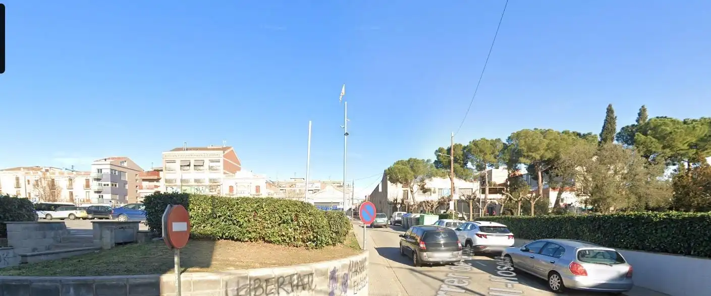 Vista exterior de Pis en venda en Caldes de Montbui amb Balcó