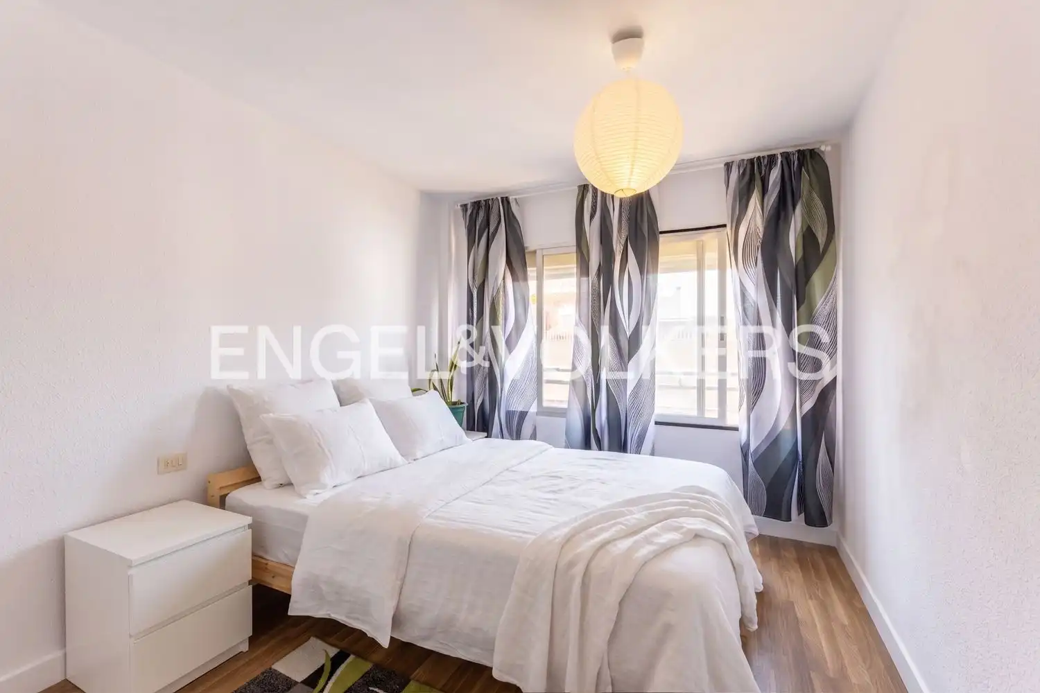 Bedroom of Flat for rent in Sagunto / Sagunt  with Air Conditioner, Heating and Parquet flooring