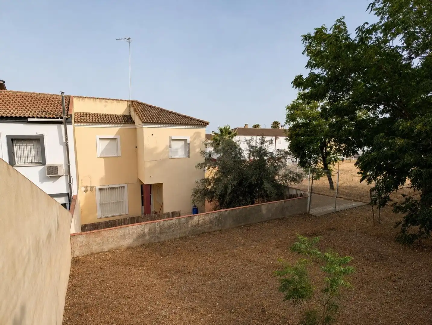 Casa amb jardí en venda a Sanlúcar la Mayor, imagen 22