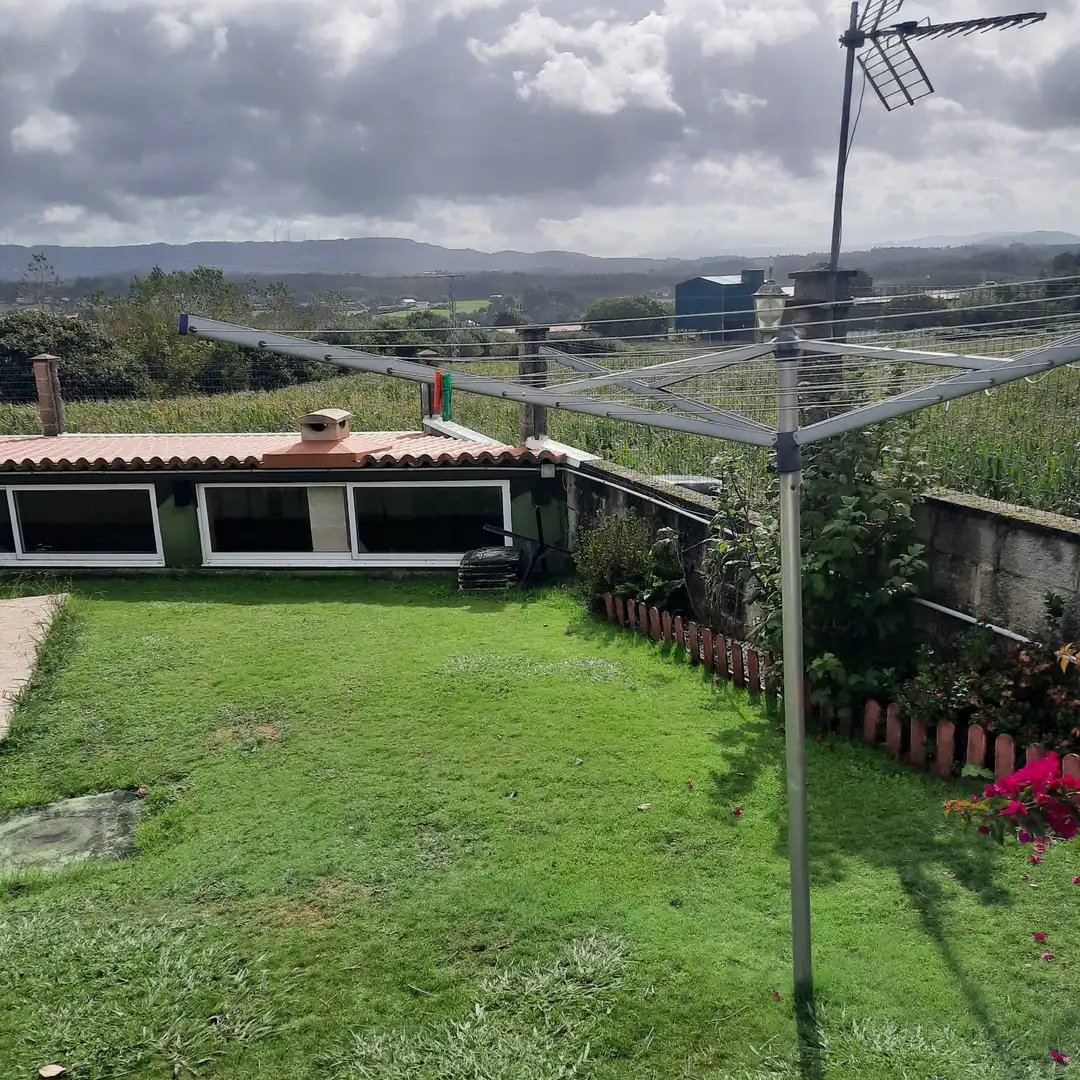 Casa amb terrassa en venda a Valdoviño, imagen 3
