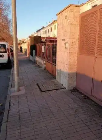 Vista exterior de Casa adosada en venta en Ciudad Real