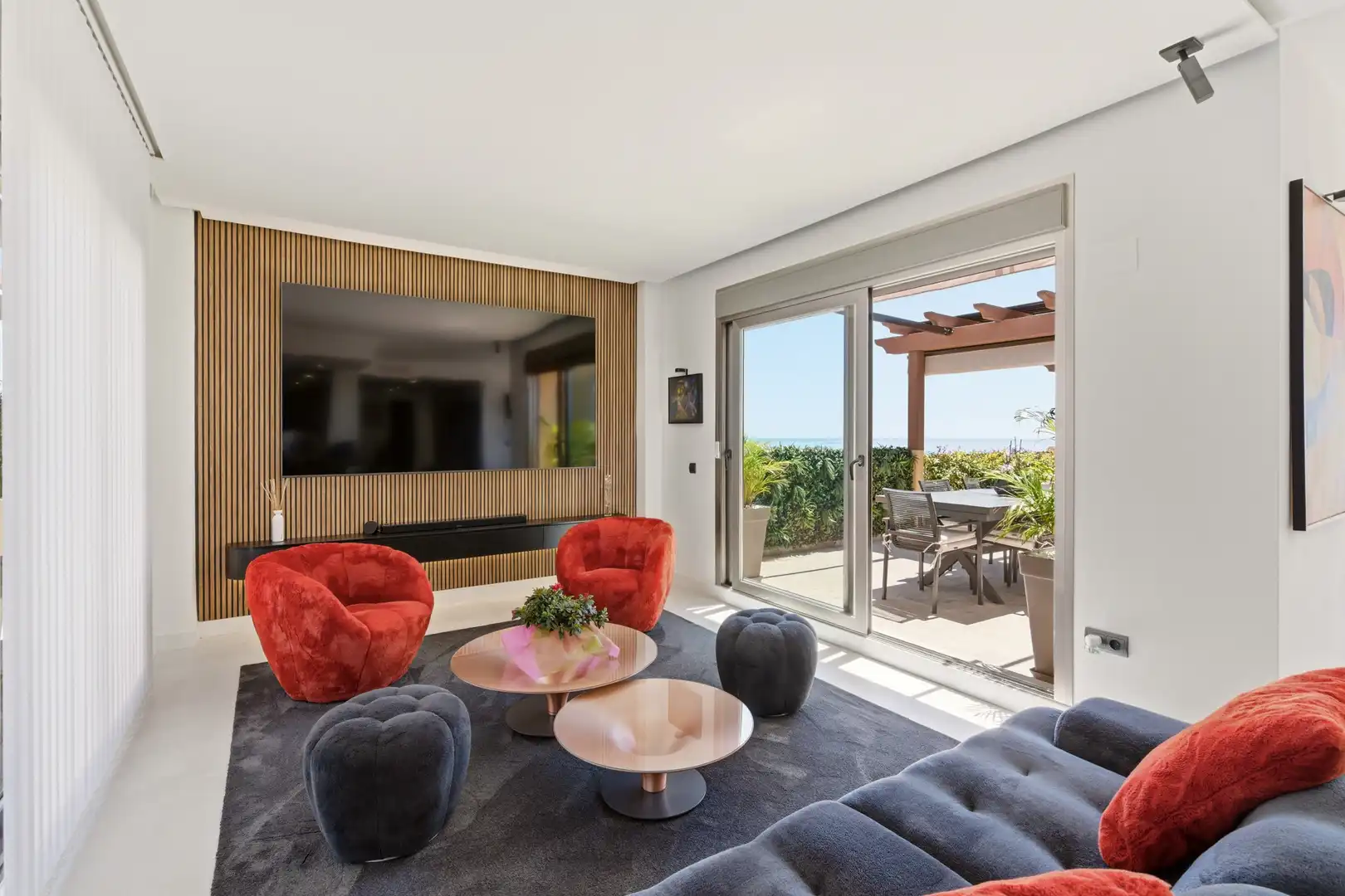 Penthouse with pool for sale in El Paraíso, imagen 4