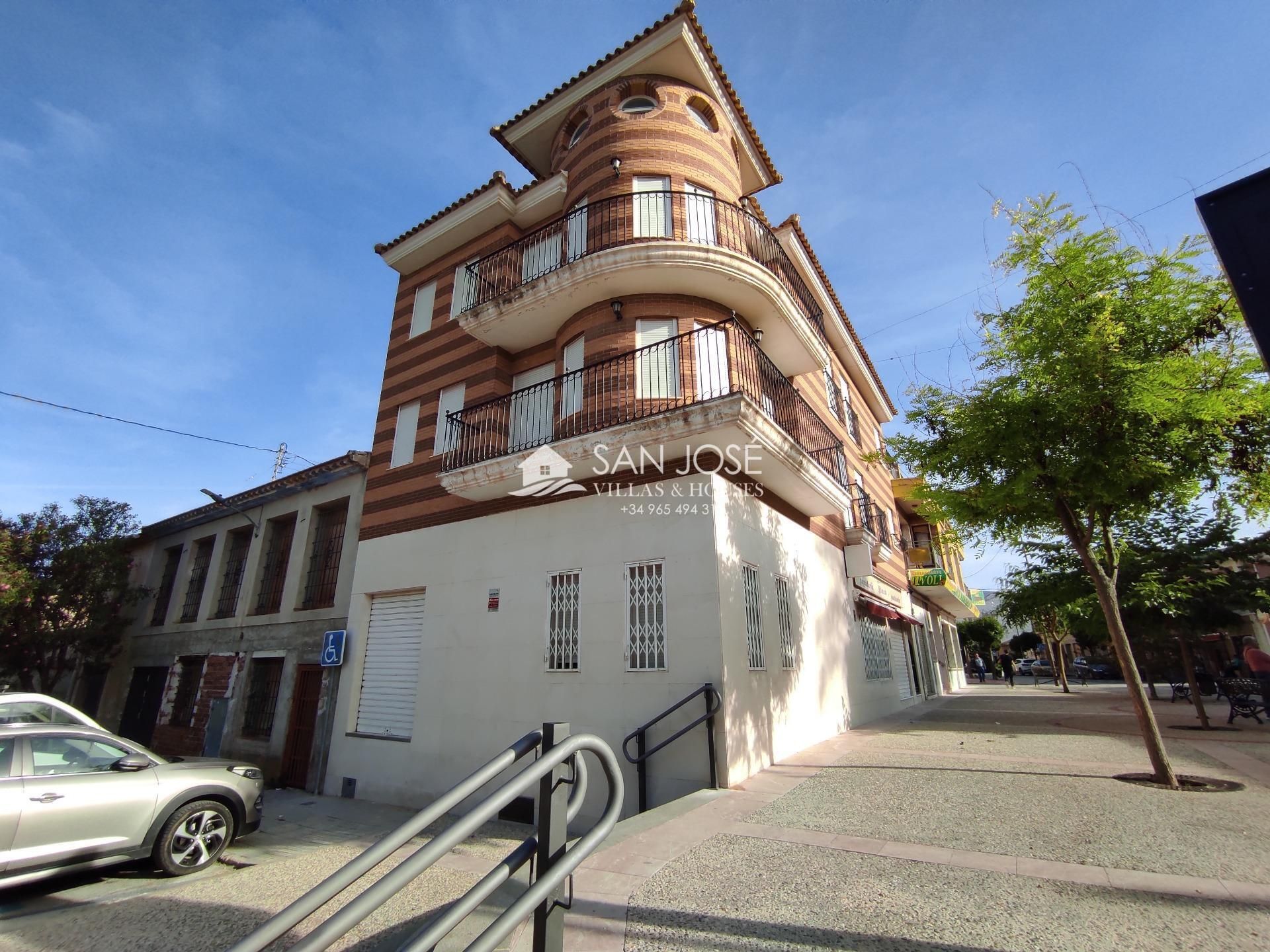 Vista exterior de Casa o chalet en venta en La Romana con Aire acondicionado, Calefacción y Terraza