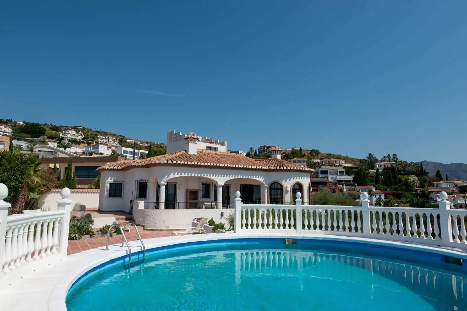 Villa mit Pool zum Verkauf in Centro