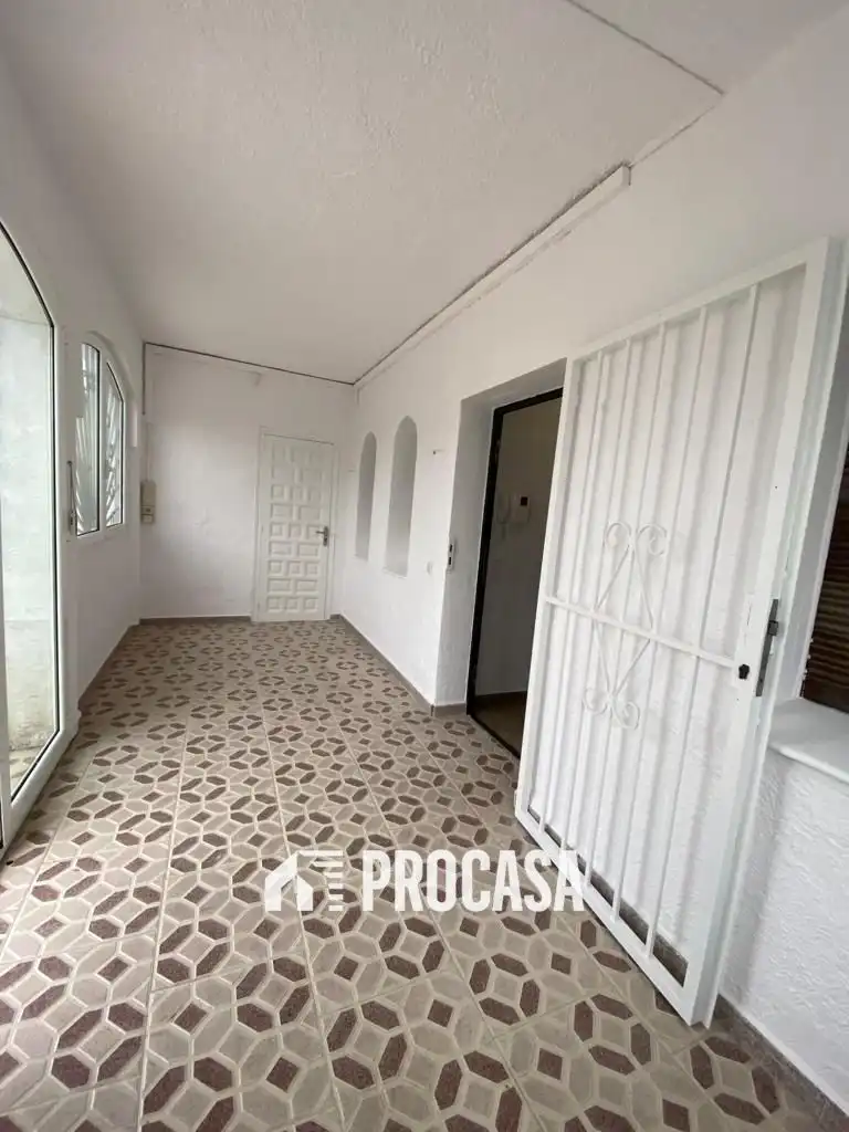 Villa con piscina in vendita a Segre, imagen 11