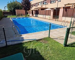 Piscina de Dúplex en venda en Miguelturra amb Aire condicionat i Terrassa