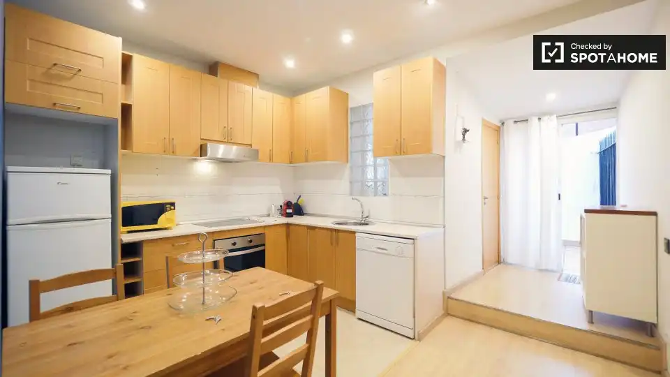 Wohnung mit Terrasse zur Miete in Gràcia