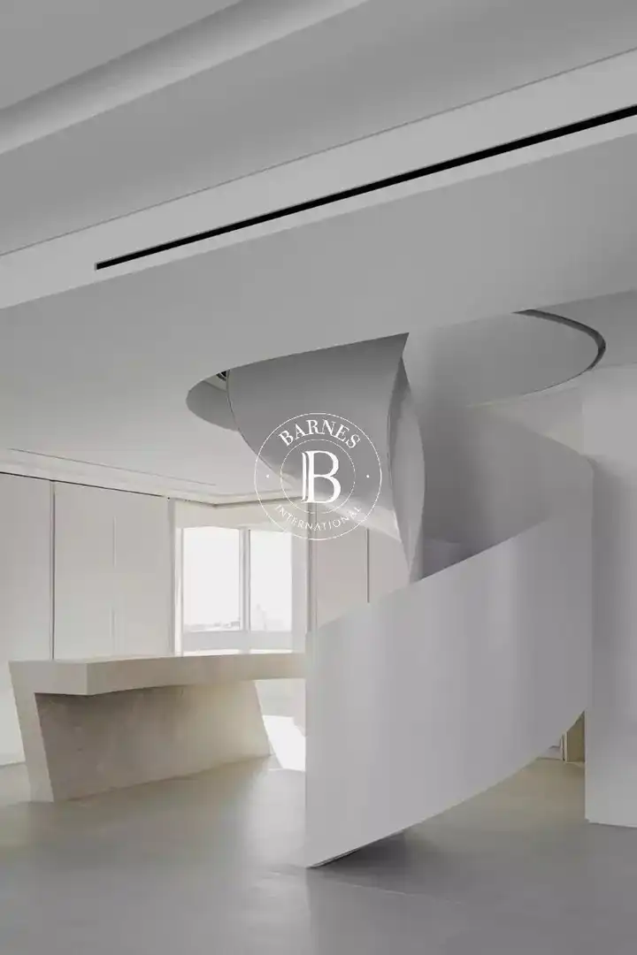 Attic for sale in Madrid  with Air Conditioner, Heating and Terrace