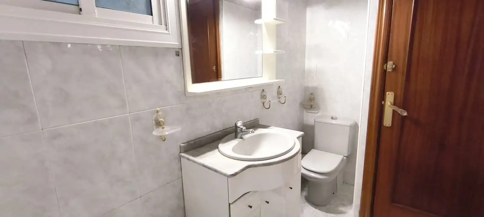 Baño de Piso en venta en El Prat de Llobregat con Balcón