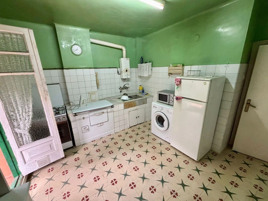 Cocina de Piso en venta en Bilbao  con Balcón