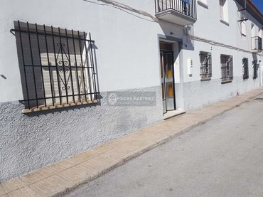 Casa con balcone in vendita a calle maria pineda