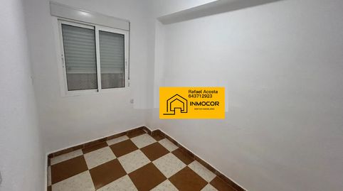 Foto 4 de Apartament en venda a Calle del Alcalde de la Cruz Ceballos, 16, Ciudad Jardín - Zoco, Córdoba Capital