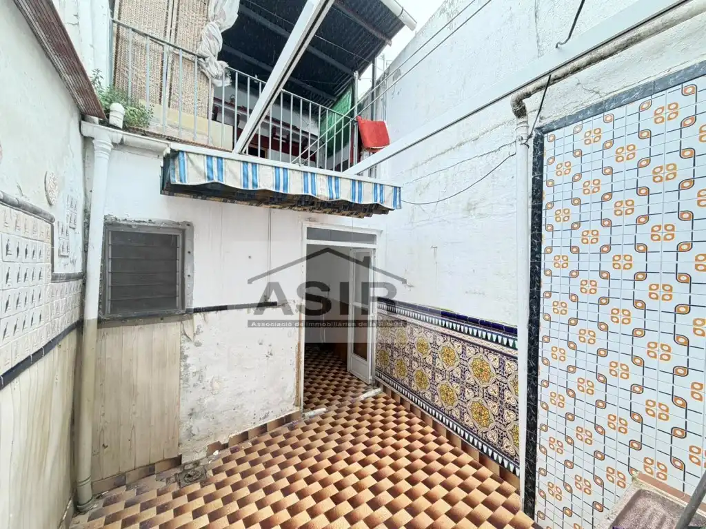 Vista exterior de Casa o xalet en venda en Rotglà i Corbera amb Terrassa