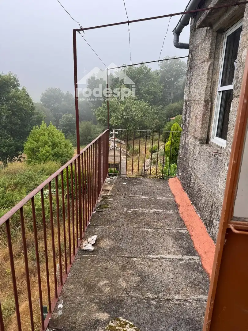 Exterior view of Houses for sale in Melón