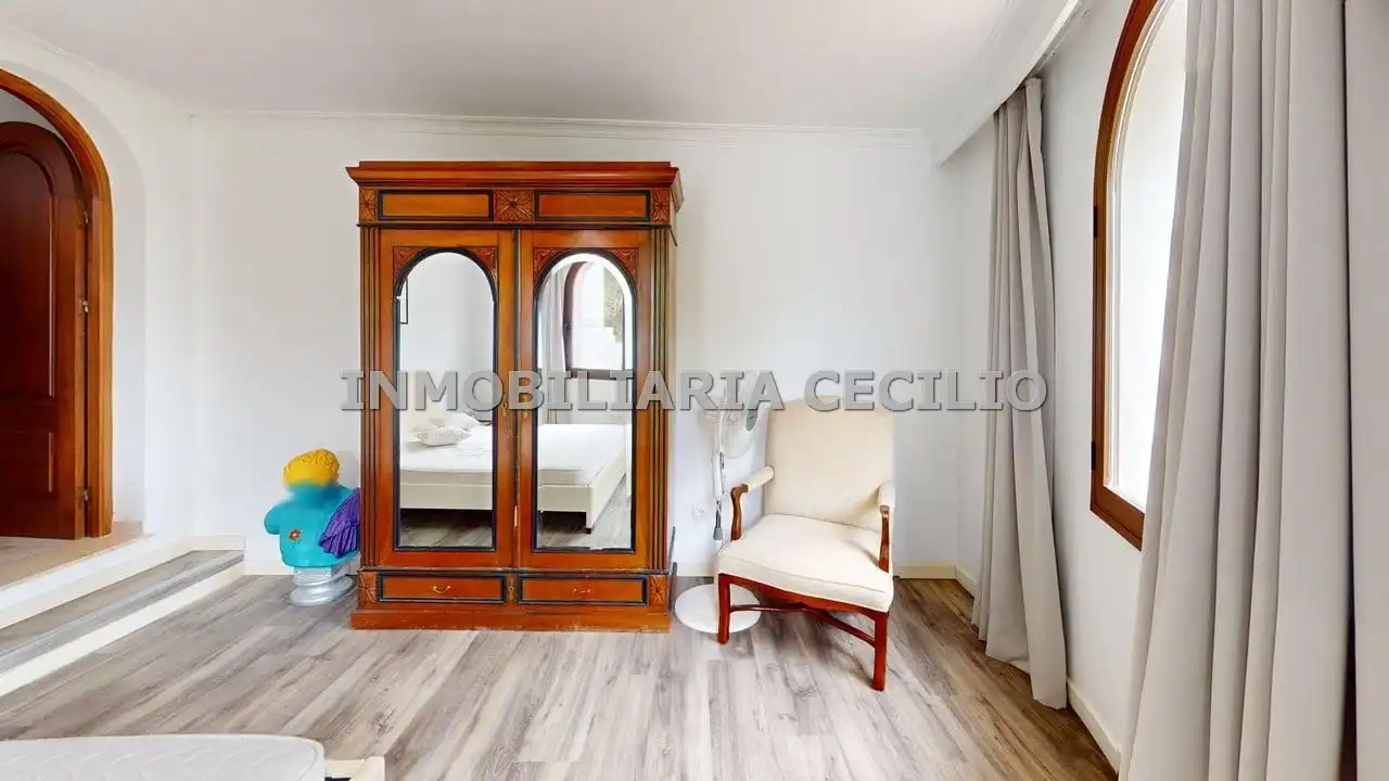 Habitación de Casa o chalet en venta en Santa Eulària des Riu con Calefacción, Jardín privado y Terraza