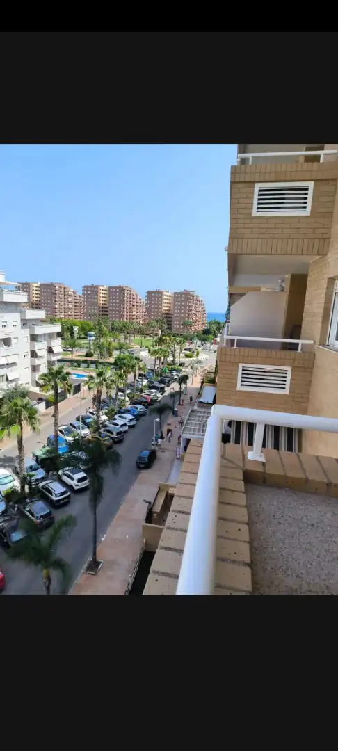 Vista exterior de Piso de alquiler en Oropesa del Mar / Orpesa con Terraza y Amueblado