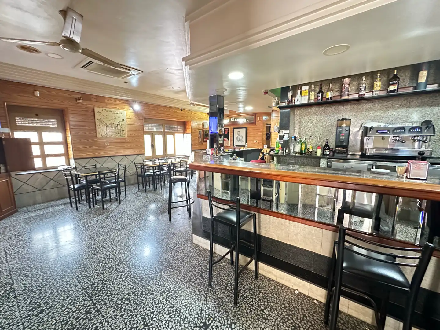 Local comercial en venda a Calle Guzmán el Bueno 3, imagen 5