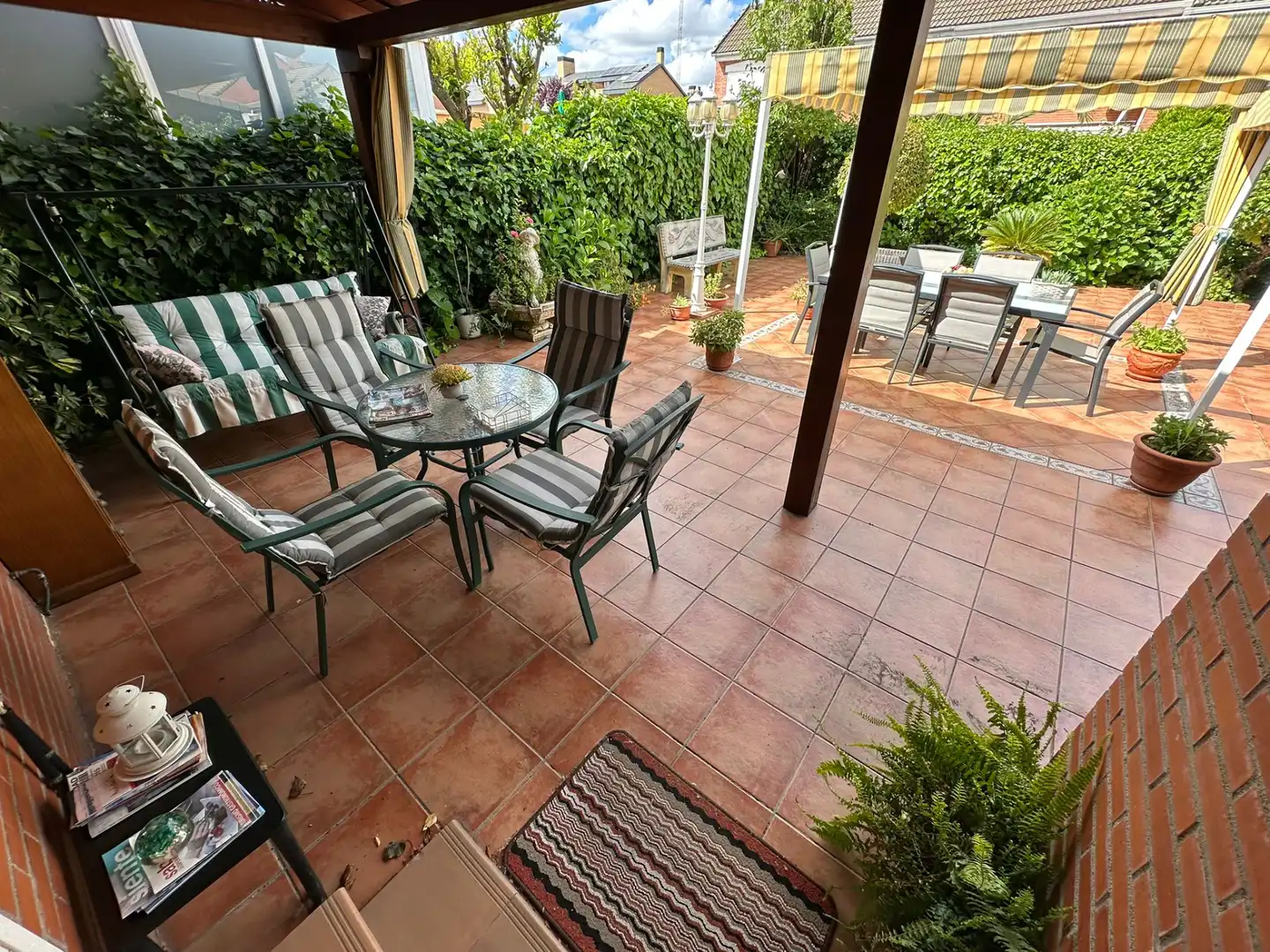 Terrassa de Casa adosada en venda en Parla amb Aire condicionat, Calefacció i Jardí privat