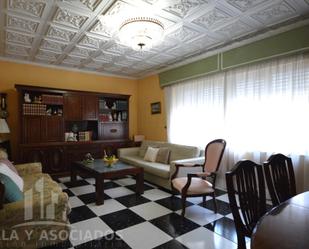 Sala d'estar de Casa adosada en venda en Cartagena amb Terrassa