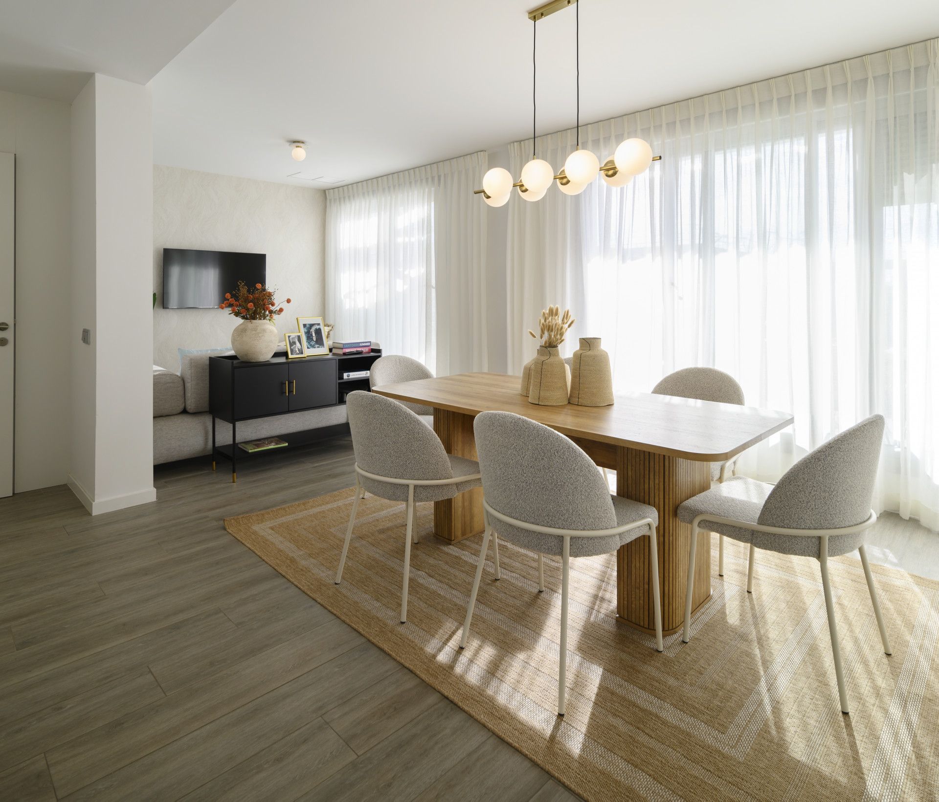 Attic to rent in Cancelada