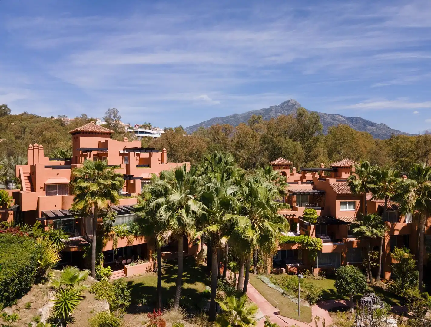 Exterior view of Attic for sale in Marbella  with Terrace, Storage room and Furnished